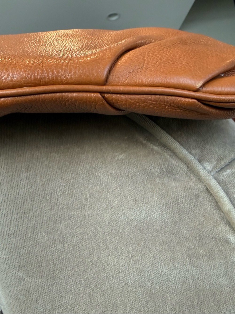 Tory Burch Tan Leather Shoulder Bag with Gold & Leather Chain Strap - Picture 6 of 10